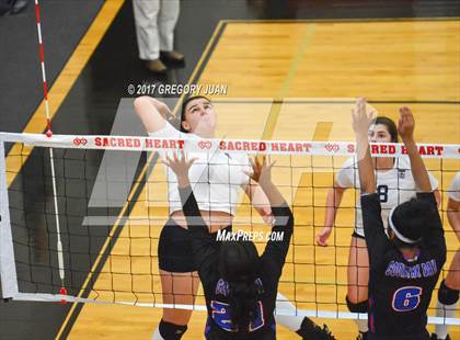 Thumbnail 1 in Ursuline Academy vs Metairie Park Country Day (Sacred Heart Jamboree) photogallery.