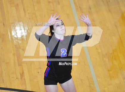 Thumbnail 2 in Ursuline Academy vs Metairie Park Country Day (Sacred Heart Jamboree) photogallery.