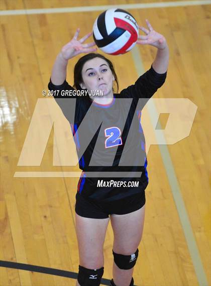 Thumbnail 3 in Ursuline Academy vs Metairie Park Country Day (Sacred Heart Jamboree) photogallery.