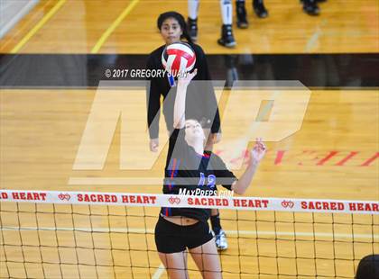 Thumbnail 1 in Ursuline Academy vs Metairie Park Country Day (Sacred Heart Jamboree) photogallery.