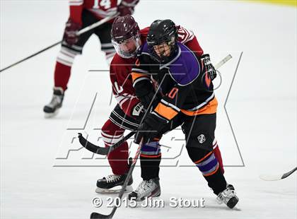 Thumbnail 2 in St. Luke's vs. Stamford/Westhill (Stamford City Jamboree) photogallery.