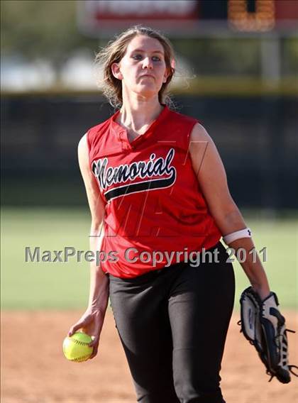 Thumbnail 3 in Katy vs Memorial (Katy ISD JV Tournament) photogallery.