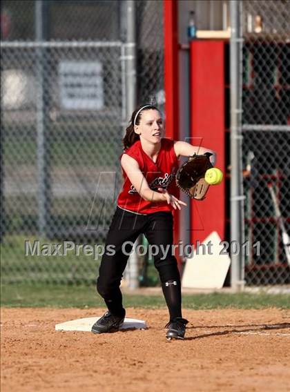 Thumbnail 3 in Katy vs Memorial (Katy ISD JV Tournament) photogallery.