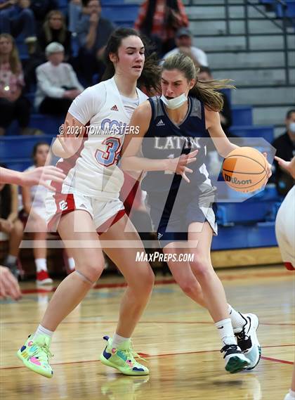 Thumbnail 2 in Charlotte Latin @ Charlotte Catholic photogallery.