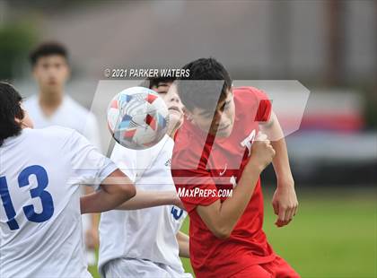 Thumbnail 2 in St. Charles Catholic @ Archbishop Rummel photogallery.