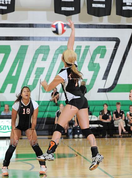 Thumbnail 3 in Webster @ Siren photogallery.