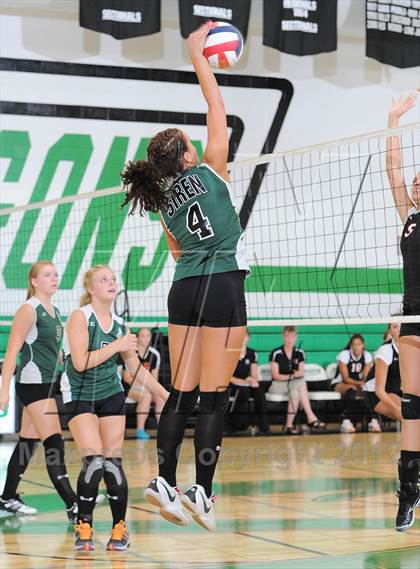 Thumbnail 2 in Webster @ Siren photogallery.