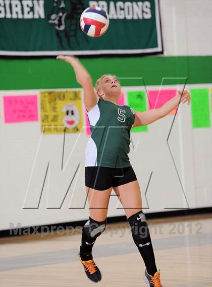 Thumbnail 3 in Webster @ Siren photogallery.