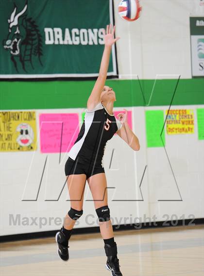 Thumbnail 3 in Webster @ Siren photogallery.