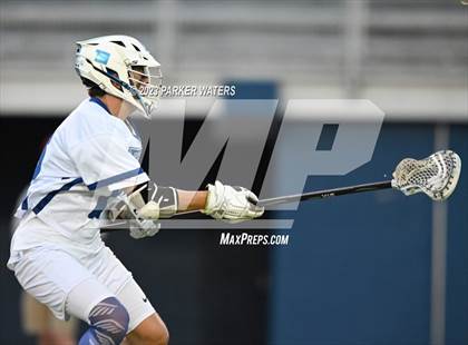 Thumbnail 2 in Brother Martin vs Jesuit (Joe Yenni Stadium) photogallery.