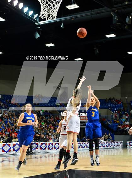 Thumbnail 2 in Mountain View vs Atkins (AAA 3A Final) photogallery.