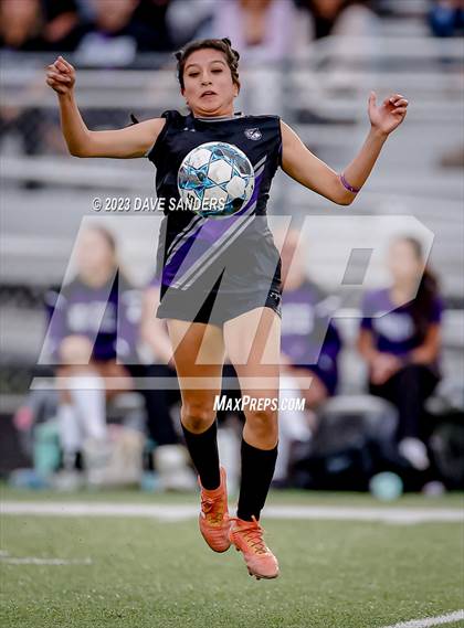 Thumbnail 3 in Port Neches-Groves vs Fulshear 5A Playoff Second Round photogallery.