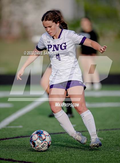Thumbnail 2 in Port Neches-Groves vs Fulshear 5A Playoff Second Round photogallery.