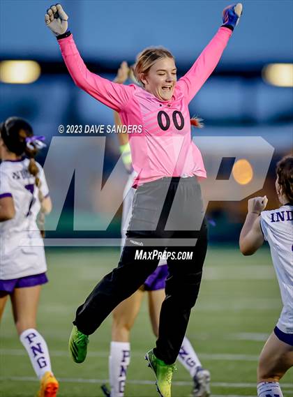 Thumbnail 2 in Port Neches-Groves vs Fulshear 5A Playoff Second Round photogallery.