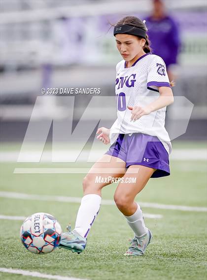 Thumbnail 2 in Port Neches-Groves vs Fulshear 5A Playoff Second Round photogallery.