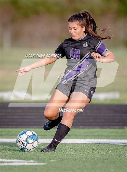 Thumbnail 1 in Port Neches-Groves vs Fulshear 5A Playoff Second Round photogallery.
