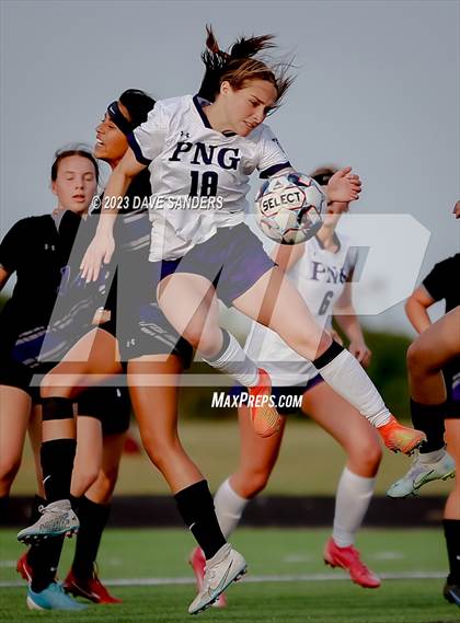 Thumbnail 1 in Port Neches-Groves vs Fulshear 5A Playoff Second Round photogallery.