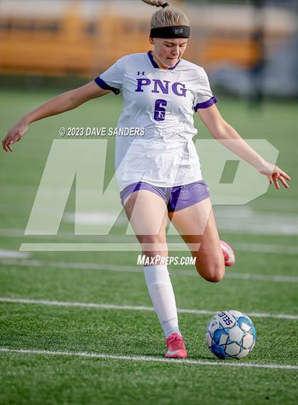 Thumbnail 1 in Port Neches-Groves vs Fulshear 5A Playoff Second Round photogallery.