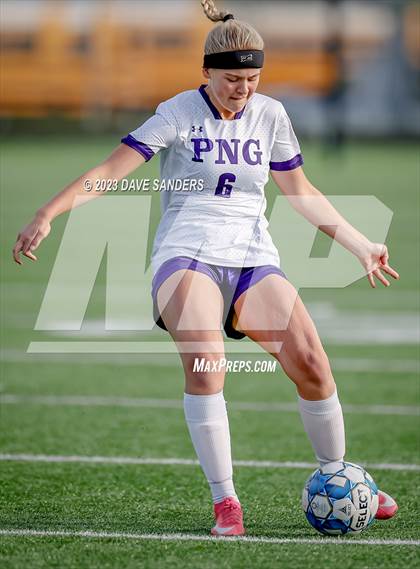 Thumbnail 2 in Port Neches-Groves vs Fulshear 5A Playoff Second Round photogallery.