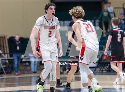 Thumbnail 3 in Mt. Sinai vs Floral Park (NYSPHSAA Class A Championship) photogallery.