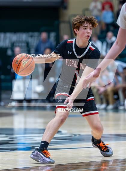 Thumbnail 1 in Mt. Sinai vs Floral Park (NYSPHSAA Class A Championship) photogallery.