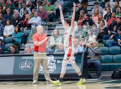 Thumbnail 3 in Mt. Sinai vs Floral Park (NYSPHSAA Class A Championship) photogallery.
