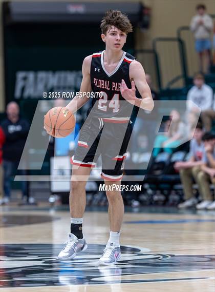 Thumbnail 1 in Mt. Sinai vs Floral Park (NYSPHSAA Class A Championship) photogallery.