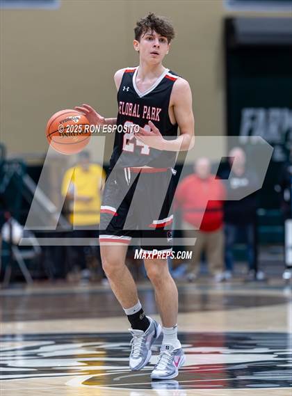 Thumbnail 2 in Mt. Sinai vs Floral Park (NYSPHSAA Class A Championship) photogallery.