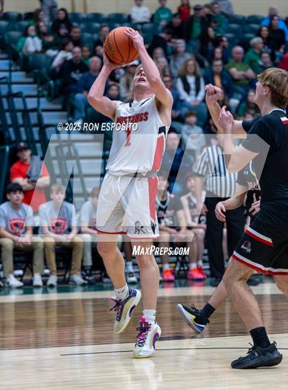 Thumbnail 2 in Mt. Sinai vs Floral Park (NYSPHSAA Class A Championship) photogallery.