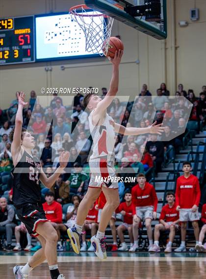 Thumbnail 3 in Mt. Sinai vs Floral Park (NYSPHSAA Class A Championship) photogallery.