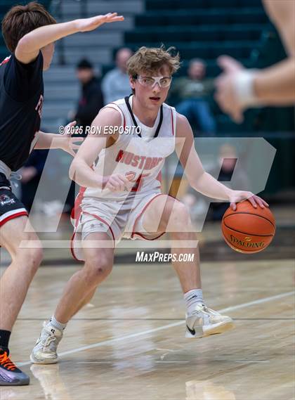 Thumbnail 2 in Mt. Sinai vs Floral Park (NYSPHSAA Class A Championship) photogallery.