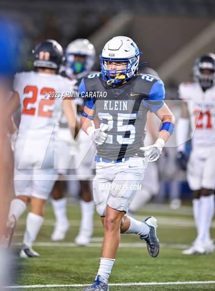 Thumbnail 1 in Seven Lakes @ Klein photogallery.