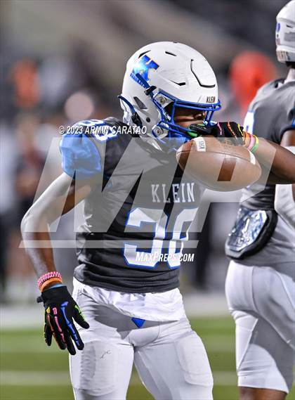 Thumbnail 1 in Seven Lakes @ Klein photogallery.