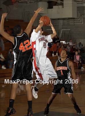 Thumbnail 1 in Escondido vs Hollywood (Torrey Pines Holiday Prep Classic) photogallery.