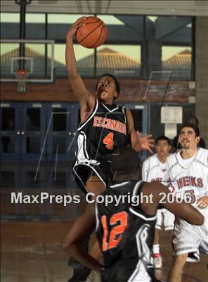 Thumbnail 2 in Escondido vs Hollywood (Torrey Pines Holiday Prep Classic) photogallery.