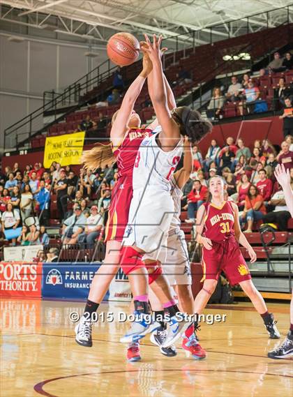 Thumbnail 2 in North Salinas vs. Menlo-Atherton (CIF CCS D1 Final) photogallery.