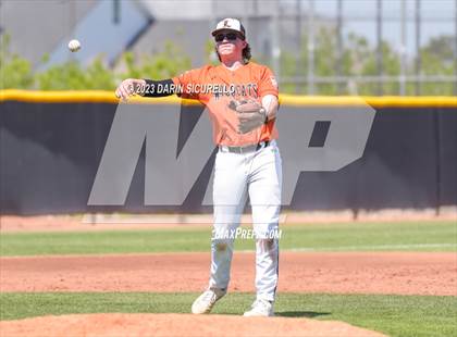 Thumbnail 1 in Central Catholic vs. Libertyville (Coach Bob Invitational) photogallery.
