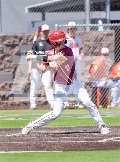 Thumbnail 1 in Central Catholic vs. Libertyville (Coach Bob Invitational) photogallery.