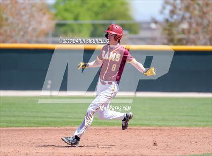 Thumbnail 3 in Central Catholic vs. Libertyville (Coach Bob Invitational) photogallery.