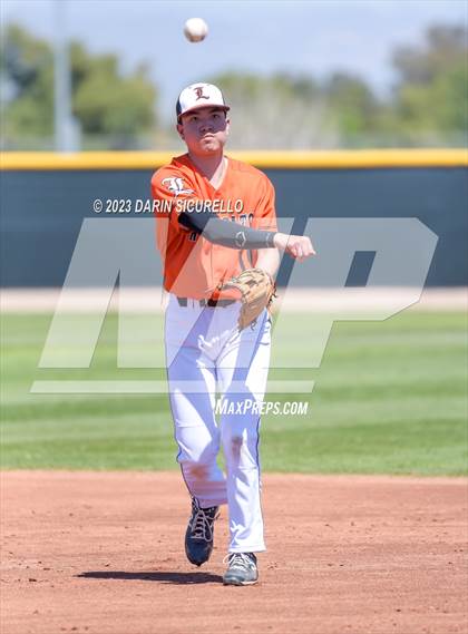 Thumbnail 1 in Central Catholic vs. Libertyville (Coach Bob Invitational) photogallery.