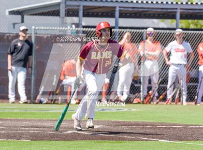 Thumbnail 2 in Central Catholic vs. Libertyville (Coach Bob Invitational) photogallery.
