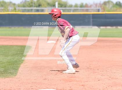 Thumbnail 1 in Central Catholic vs. Libertyville (Coach Bob Invitational) photogallery.