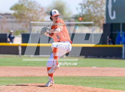 Thumbnail 3 in Central Catholic vs. Libertyville (Coach Bob Invitational) photogallery.