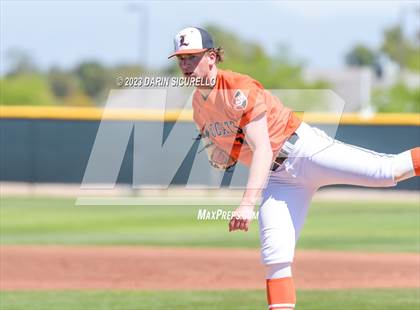 Thumbnail 2 in Central Catholic vs. Libertyville (Coach Bob Invitational) photogallery.