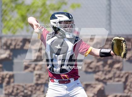 Thumbnail 1 in Central Catholic vs. Libertyville (Coach Bob Invitational) photogallery.
