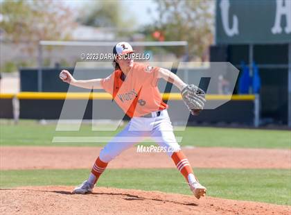 Thumbnail 1 in Central Catholic vs. Libertyville (Coach Bob Invitational) photogallery.