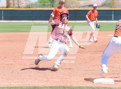 Thumbnail 2 in Central Catholic vs. Libertyville (Coach Bob Invitational) photogallery.
