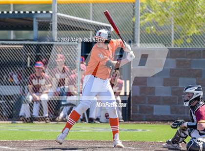 Thumbnail 2 in Central Catholic vs. Libertyville (Coach Bob Invitational) photogallery.