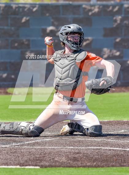Thumbnail 1 in Central Catholic vs. Libertyville (Coach Bob Invitational) photogallery.