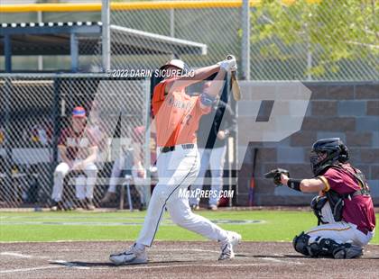 Thumbnail 1 in Central Catholic vs. Libertyville (Coach Bob Invitational) photogallery.